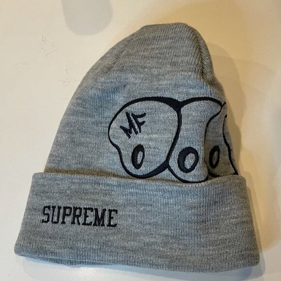 Supreme MF Doom Graphic Beanie – Gray - Picture 1 of 4